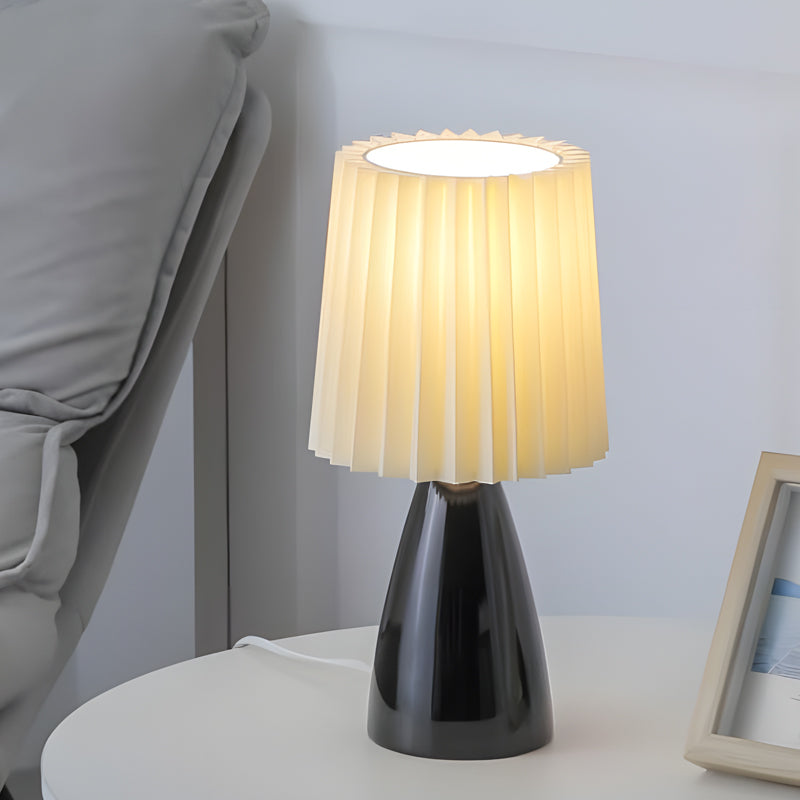 LumiEleganz | Dimmbare Tischlampe mit Glasbasis