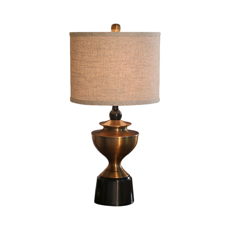 MagiGlow | Elegante Nachttischlampe mit Stoffschirm