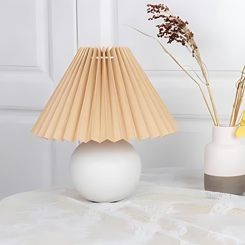 PleatsLight | Vintage-Tischlampe mit plissiertem Schirm