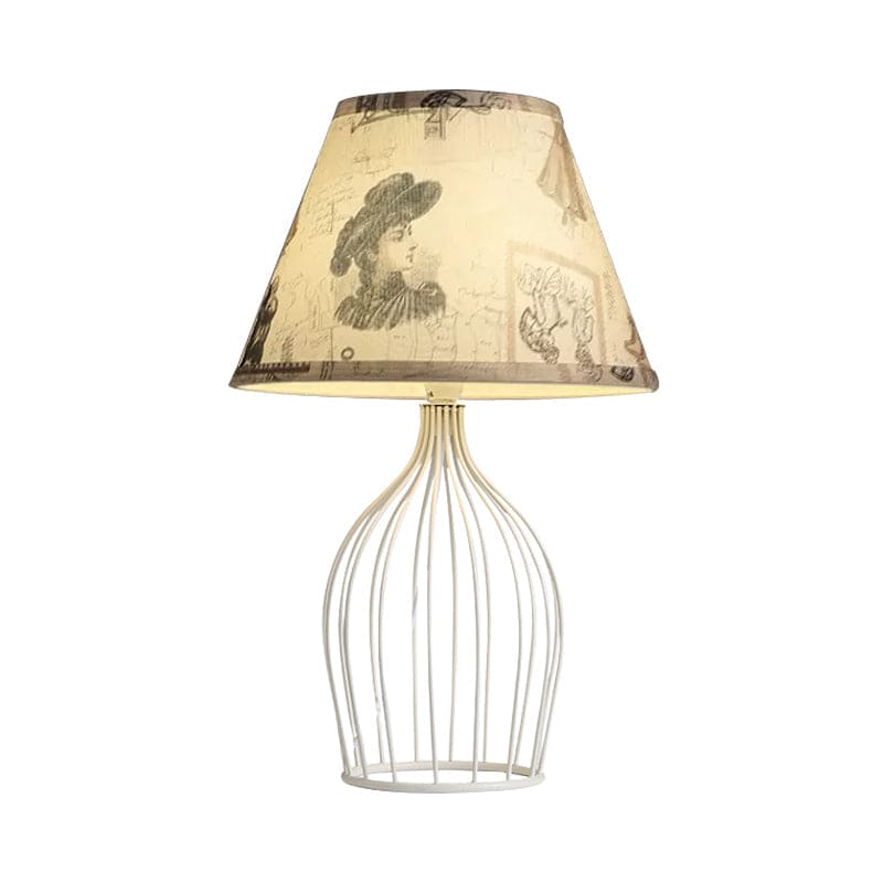 GloLamp | Retro-Tischlampe mit Metallgitter