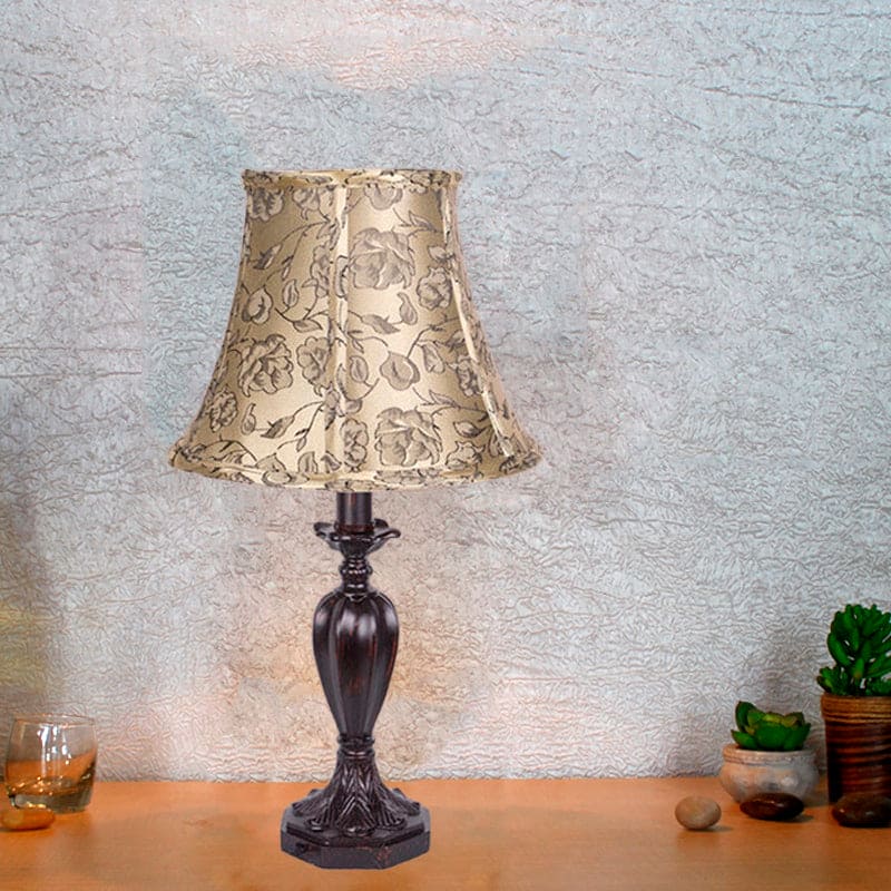 ResiGlow | Elegante Tischlampe aus Harz