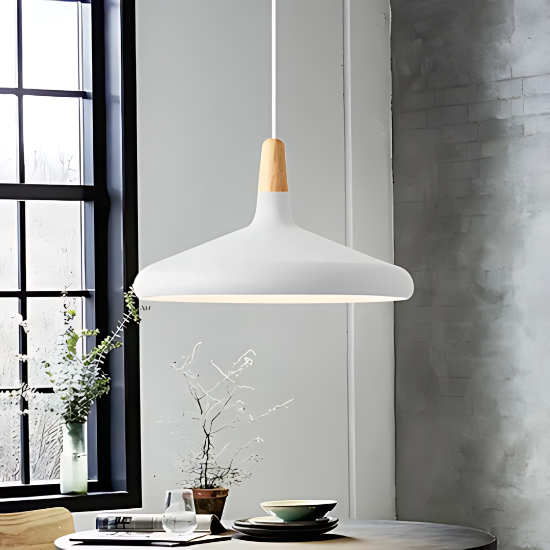 GleamLamp | Einzigartige Esstischlampe mit Holzakzent