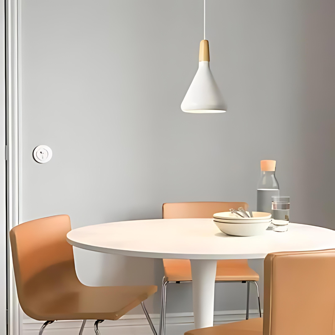 GleamLamp | Einzigartige Esstischlampe mit Holzakzent
