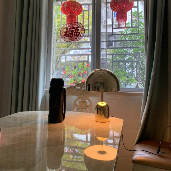 NordGlow | Elegante Tischlampe für Modernes und Klassisches Interieur