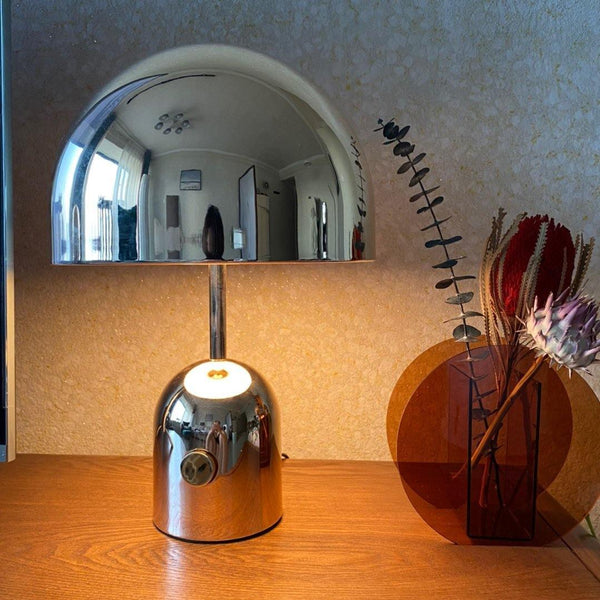 NordGlow | Elegante Tischlampe für Modernes und Klassisches Interieur