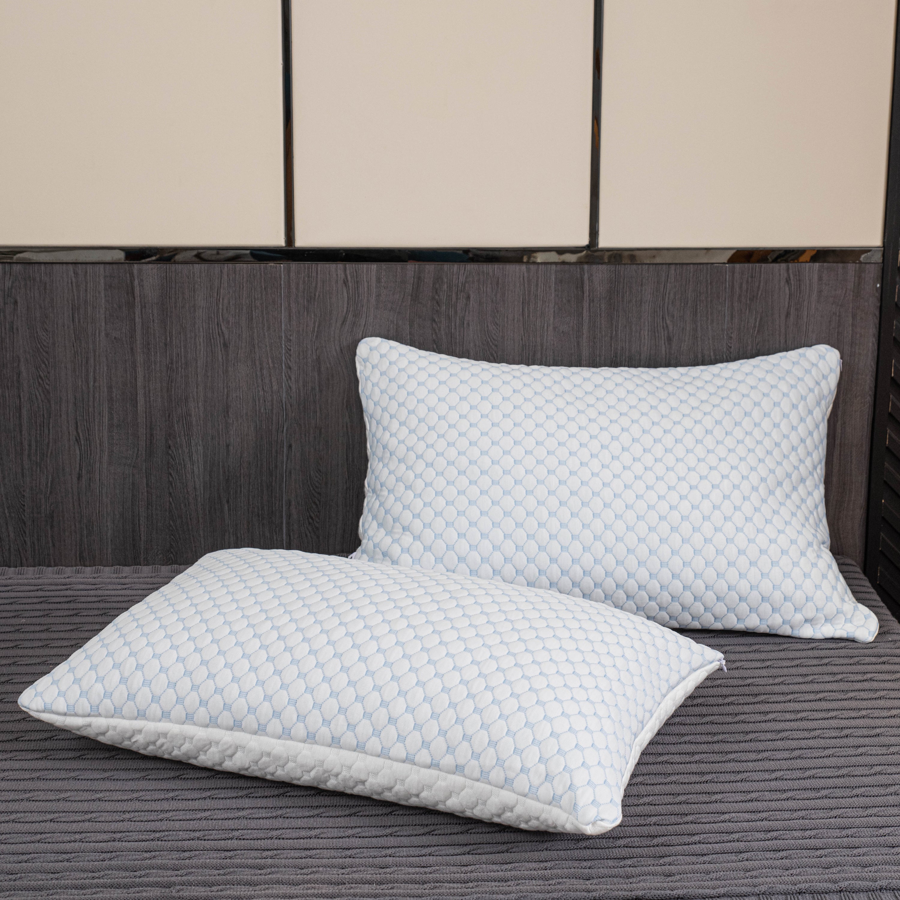 MemoryCare | Ergonomisches anpassbares Memory-Foam Kissen für schmerzfreie Nächte