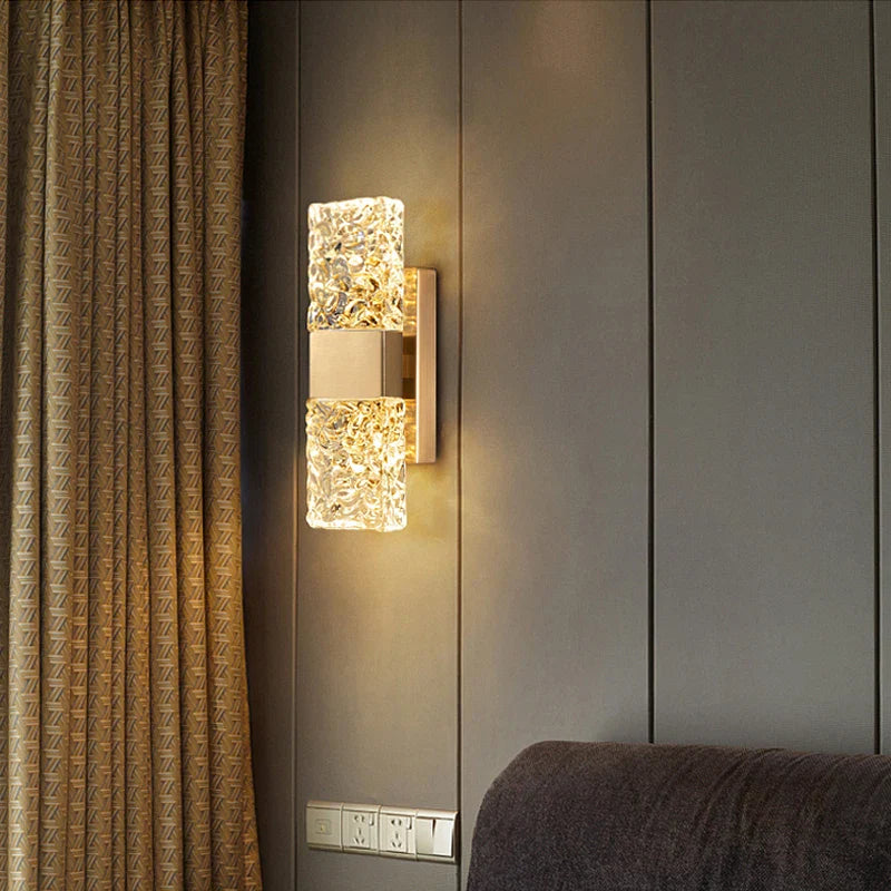CristalElegance | Exklusive LED-Wandleuchte aus Kristall