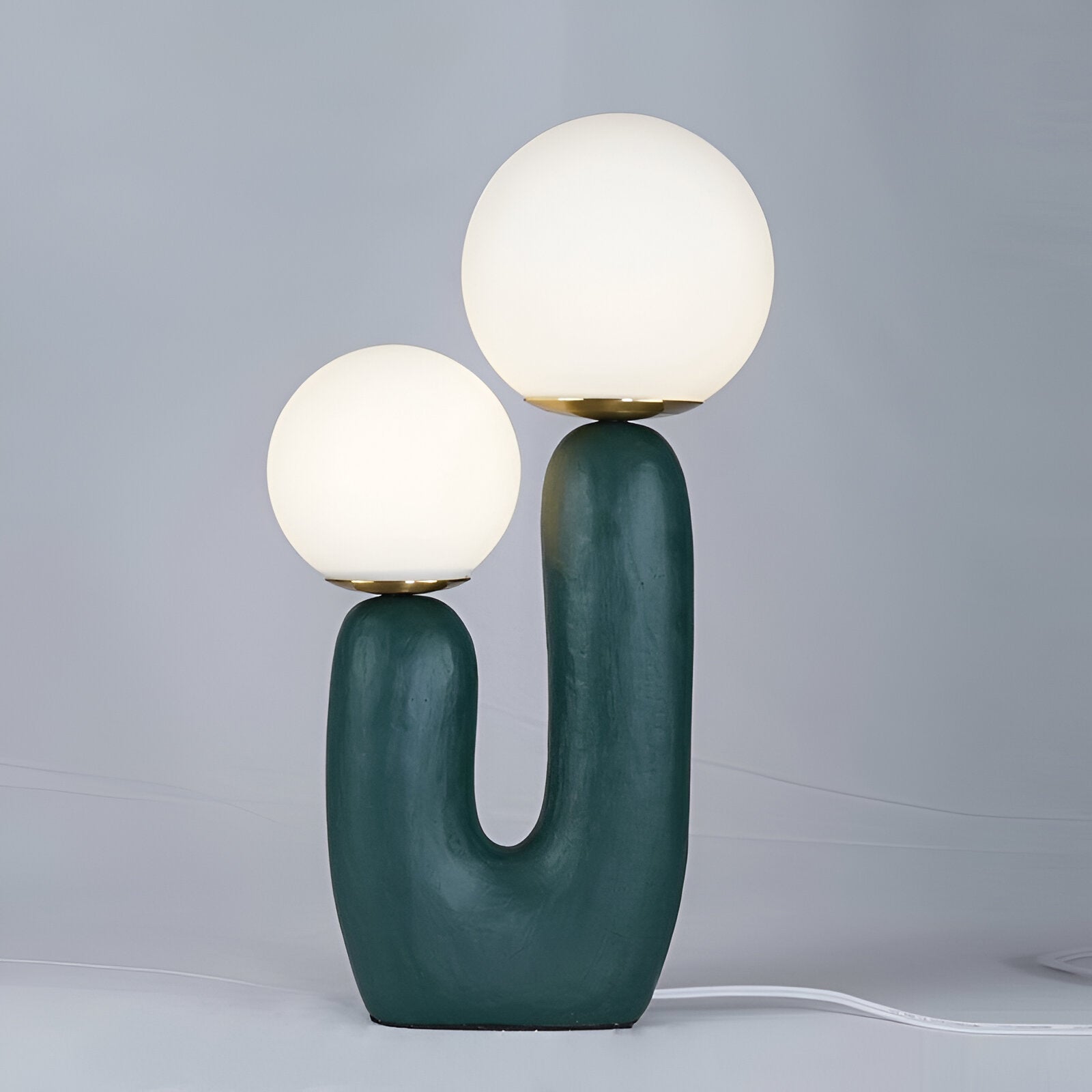KaktusLamp | Elegante Tischlampe aus Harz mit 2 Glaskugeln