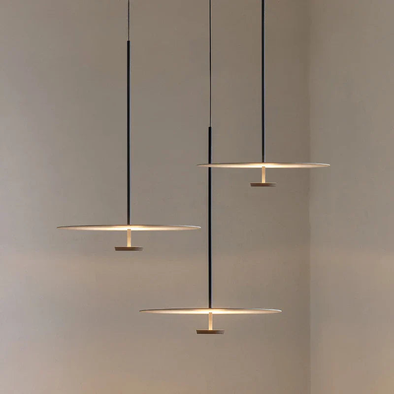ChicCurve | Minimalistische Ring-Pendelleuchte für modernes Wohnen