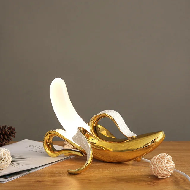 BananaBright | Stilvolle Tischlampe in Bananenform