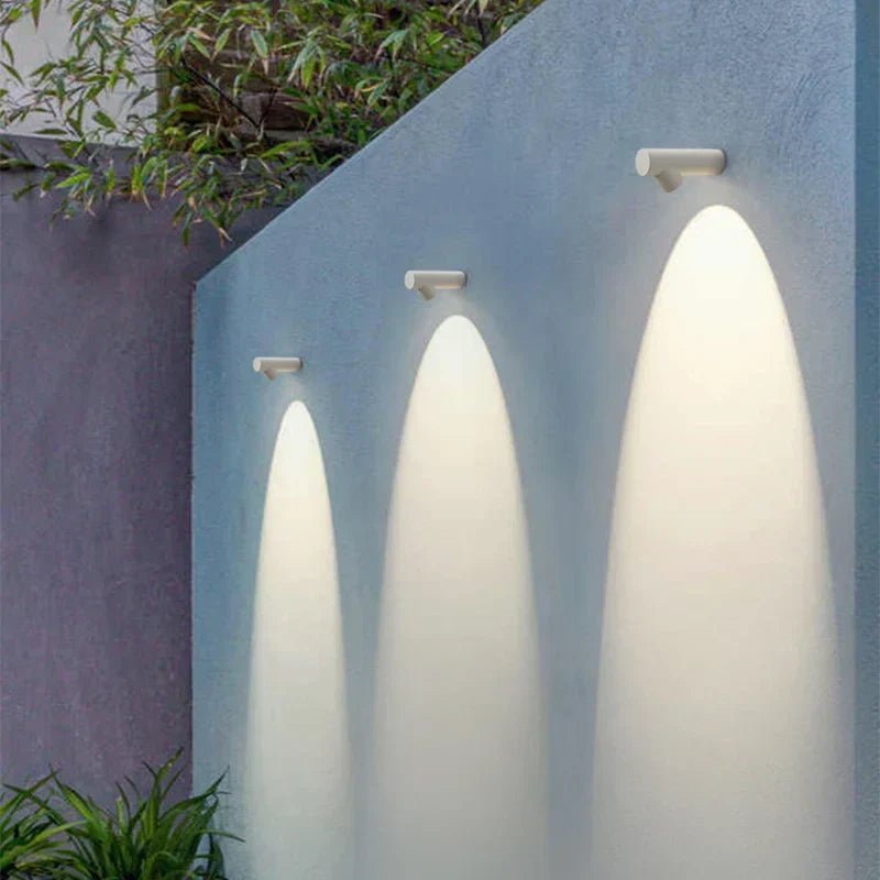 LumiVista | Moderne Außenwandleuchte mit einzigartigem Licht
