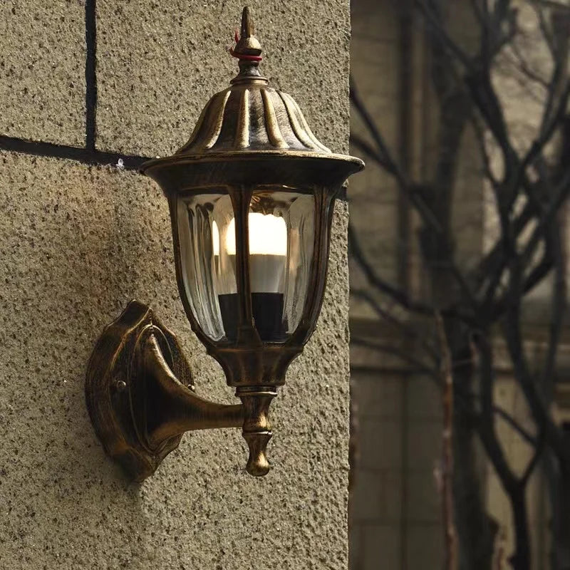 Lightsy | Elegante Retro Außenleuchte für Garten und Terrasse