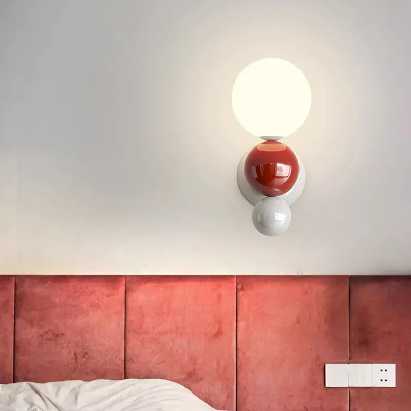 LichtPerle | Elegante Wandlampe mit Verstellbarem Licht