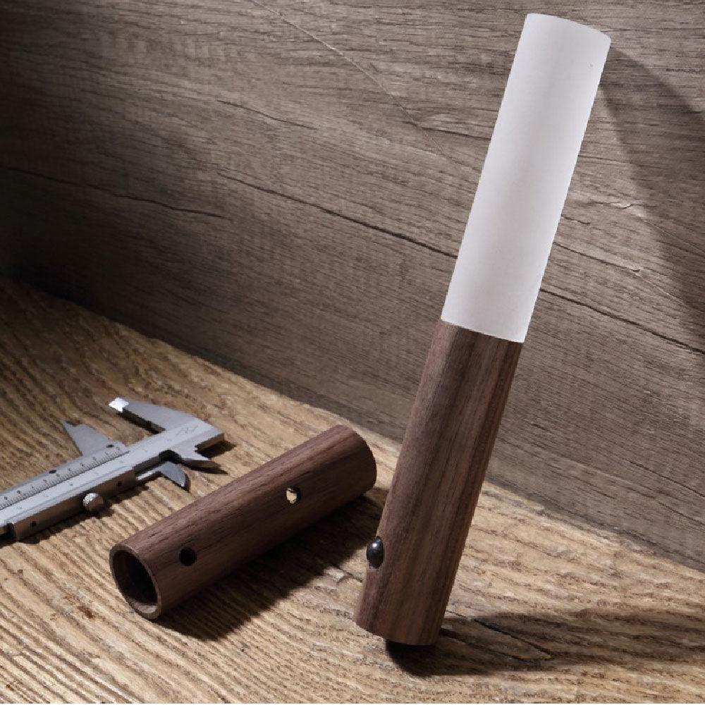 LightGlow | Wiederaufladbare LED-Lampe mit Bewegungssensor