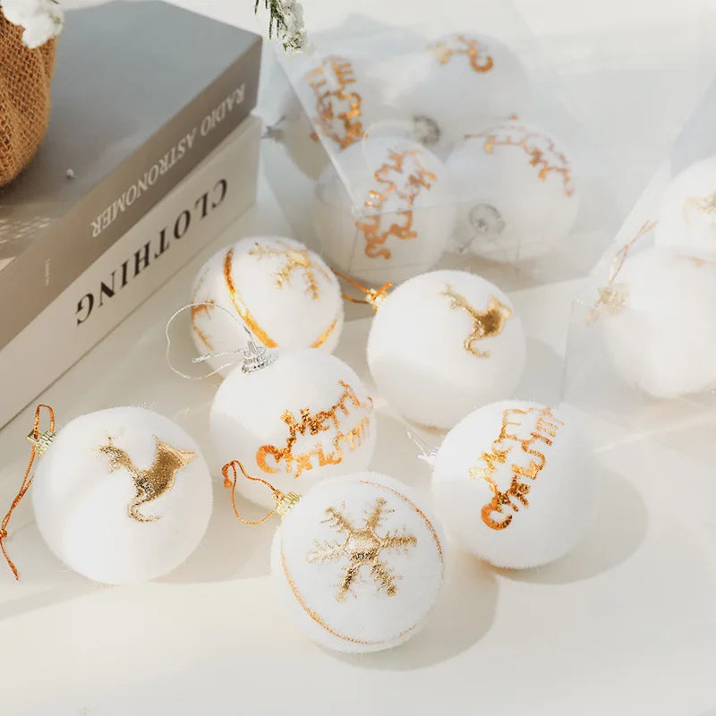 SnowDream | Weiße Schaumstoff-Weihnachtskugeln