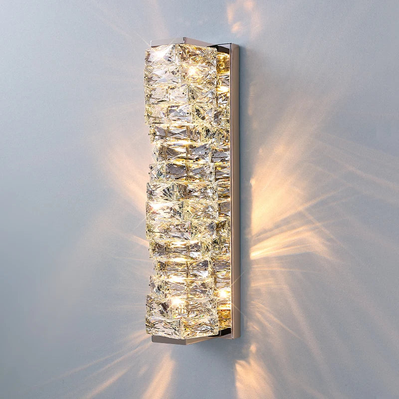 CristalElegance | Exklusive LED-Wandleuchte aus Kristall
