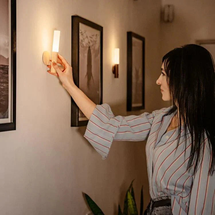 LightGlow | Wiederaufladbare LED-Lampe mit Bewegungssensor