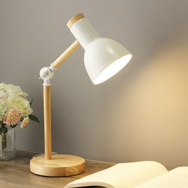 NordicGleam | Elegante Holz LED Schreibtischlampe