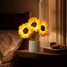 LumiPetal | Stilvolle LED-Sonnenblumen-Tischleuchte