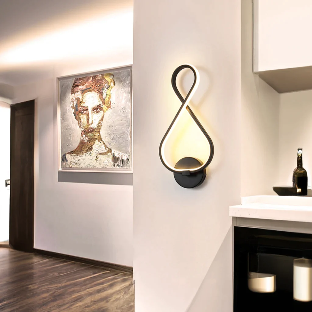 LichtOase | Elegante Wandlampe für eine entspannende Atmosphäre