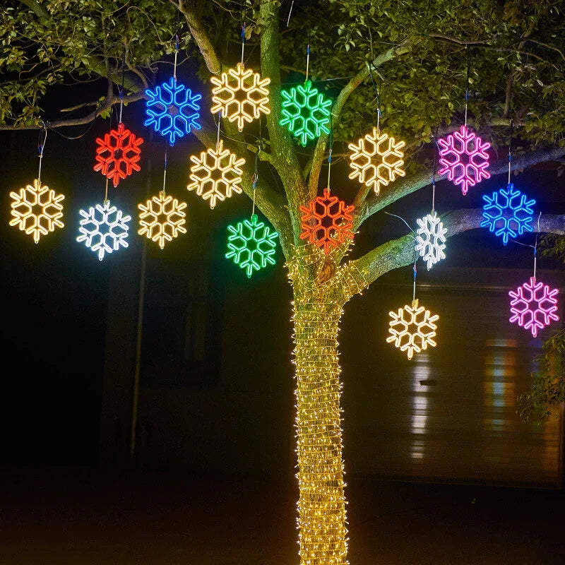 WinterWunder | Wasserdichtes LED Schneeflockenlicht für festliche Winterdekoration