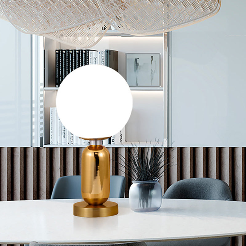 LumiBall | Moderne Glaskugel-Tischlampe