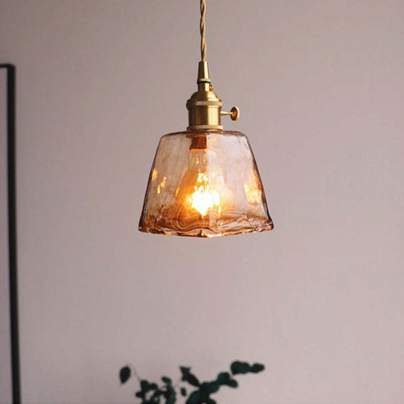 RetroGlow | Elegante LED-Pendelleuchte aus Gold