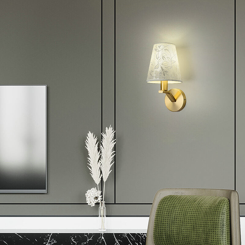 LightDream | Moderne Stoff-Wandlampe mit stilvollem Blumendesign