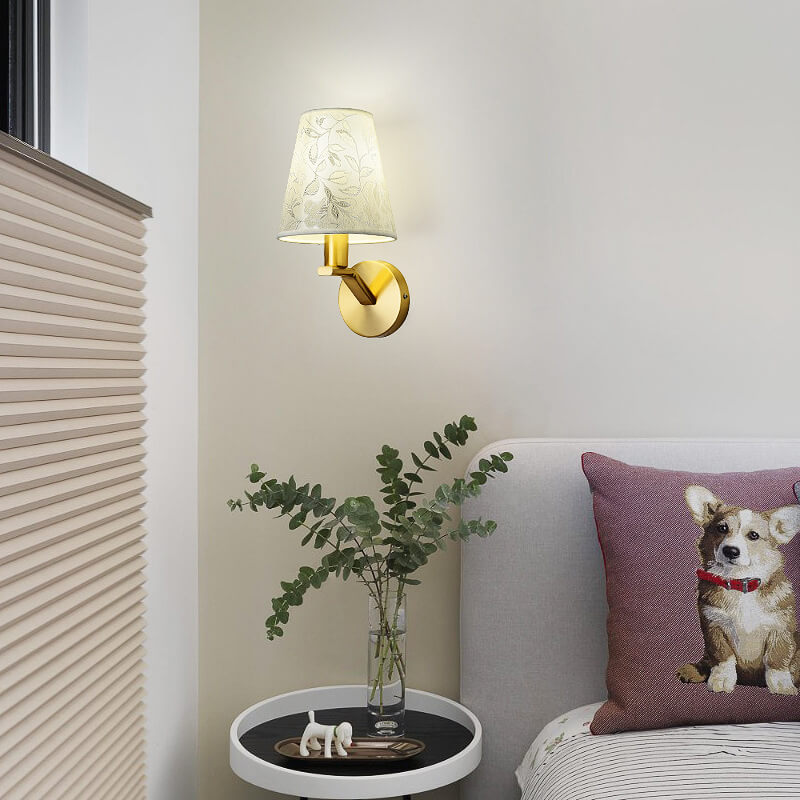 FloraLumi | Moderne Stoffkuppel Wandleuchte mit elegantem Lichtarm