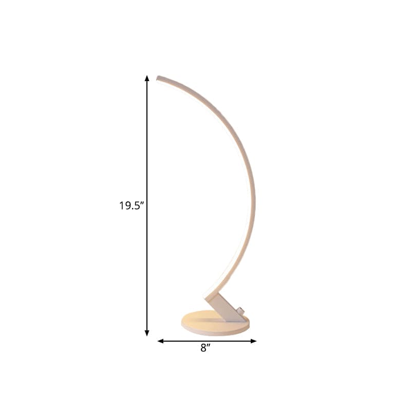 LumiArc | Moderne geschwungene Tischlampe aus Metall