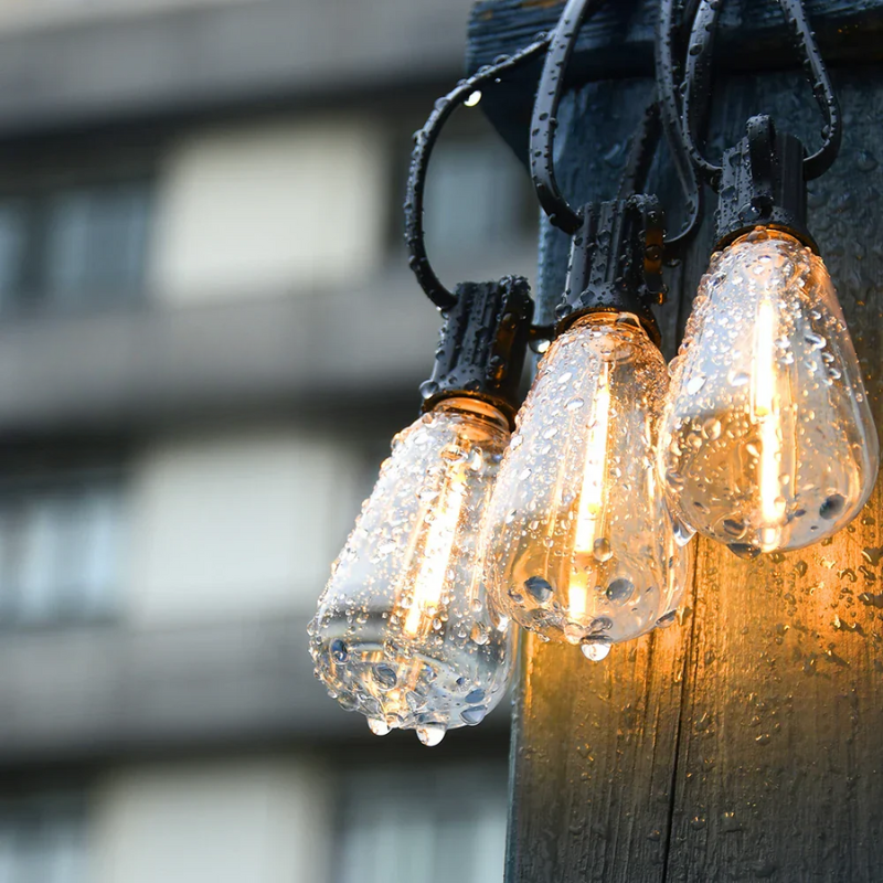 LumiStern | Wasserfeste LED-Lichterkette für drinnen und draußen