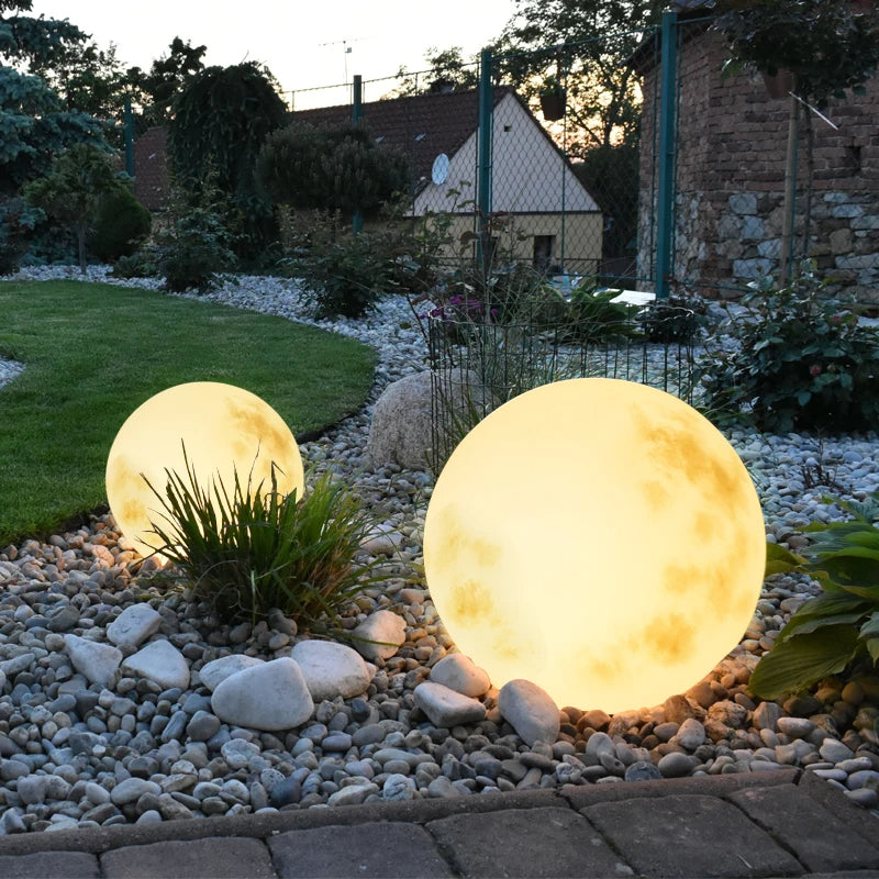 MoonGlow | Mondförmige LED-Gartenleuchte