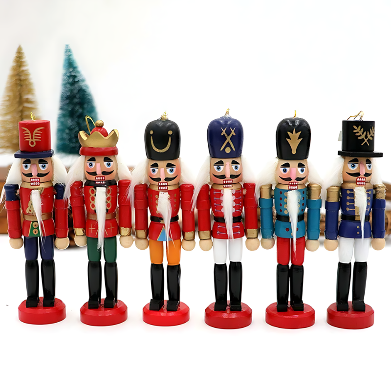 WoodNutCracker | Set aus Mini-Nussknacker-Soldaten aus Holz