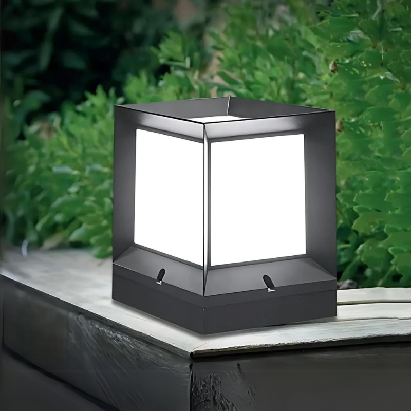 GlimmerCube | Modische LED Outdoor-Stehleuchte für stilvolle Außenbeleuchtung