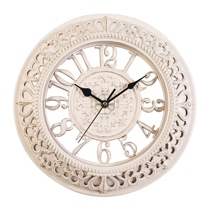 AntiqueElegance | Antike Wanduhr in zeitlosem Design