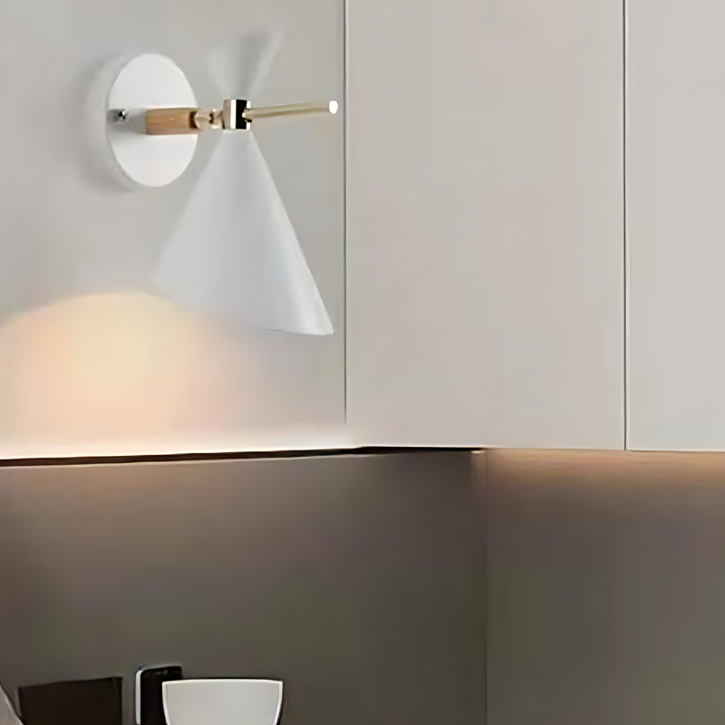 NordiCone | Wandleuchte mit Hornschirm