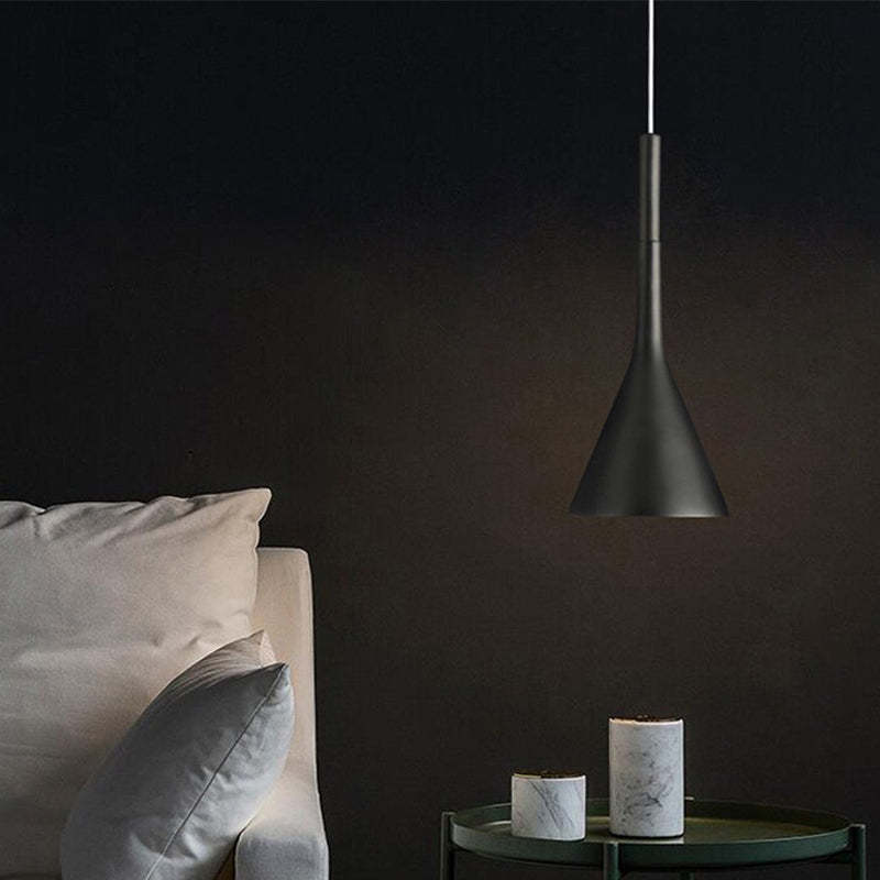 Eleganza | Dreieckige Pendelleuchte in modernem Design