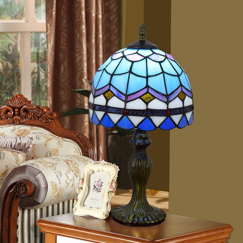 LuxGlow | Elegante Glastischlampe im mediterranen Stil