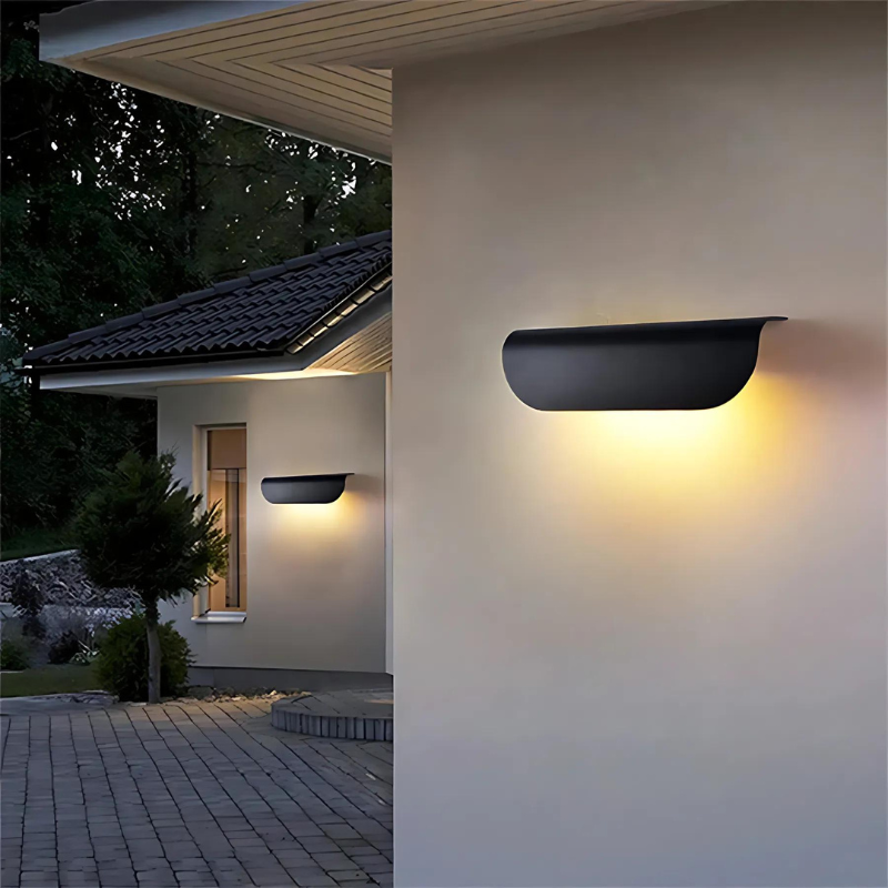 SleekLight | Wasserdichte LED Wandleuchte für Terrasse und Garten