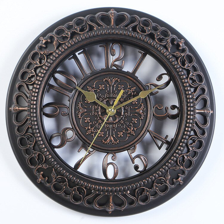 AntiqueElegance | Antike Wanduhr in zeitlosem Design