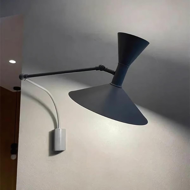 PureLite | Elegante LED Wandleuchte mit schwenkbarem Design