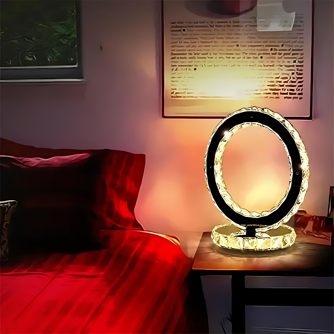 CrystalStand | Moderne Kristall Tischlampe