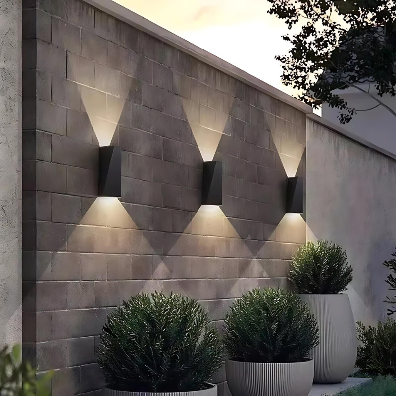 WallBeam | Moderne LED Außenwandleuchte für stilvolle Außenbeleuchtung