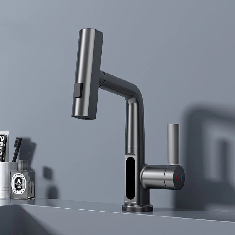 SmartFaucet | Intelligente Küchen- und Badarmatur mit digitalem Display