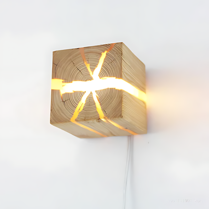 CubeLight | Handgemachte Wandleuchte aus massivem Holz