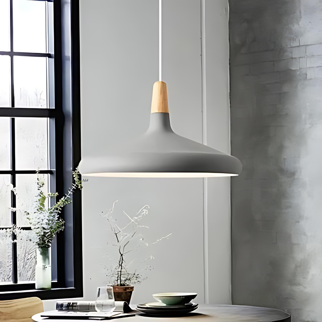 GleamLamp | Einzigartige Esstischlampe mit Holzakzent
