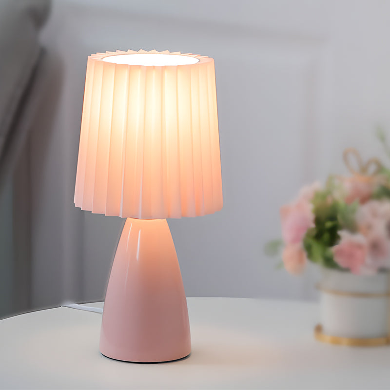 LumiEleganz | Dimmbare Tischlampe mit Glasbasis