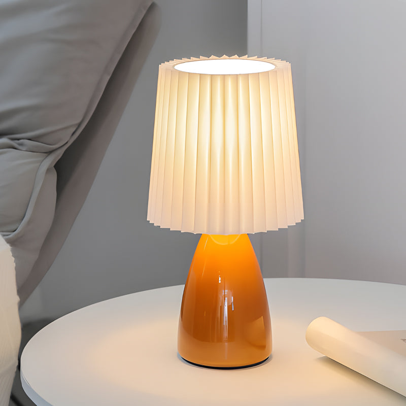 LumiEleganz | Dimmbare Tischlampe mit Glasbasis