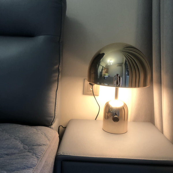 NordGlow | Elegante Tischlampe für Modernes und Klassisches Interieur