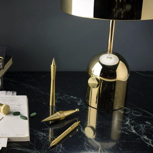 NordGlow | Elegante Tischlampe für Modernes und Klassisches Interieur